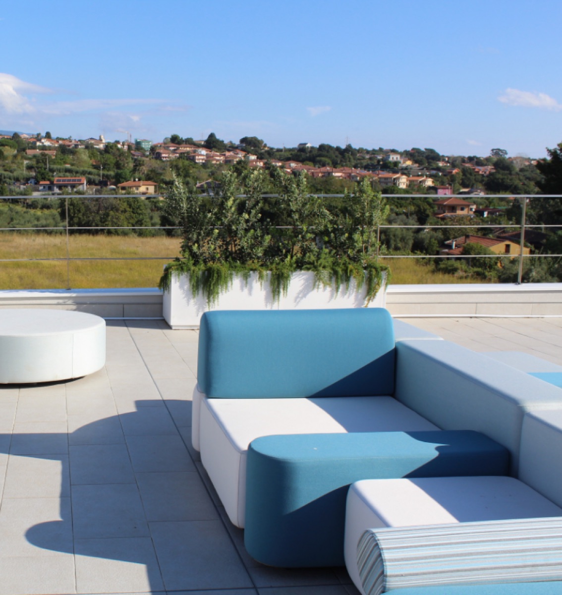 Total White Cataniában 4